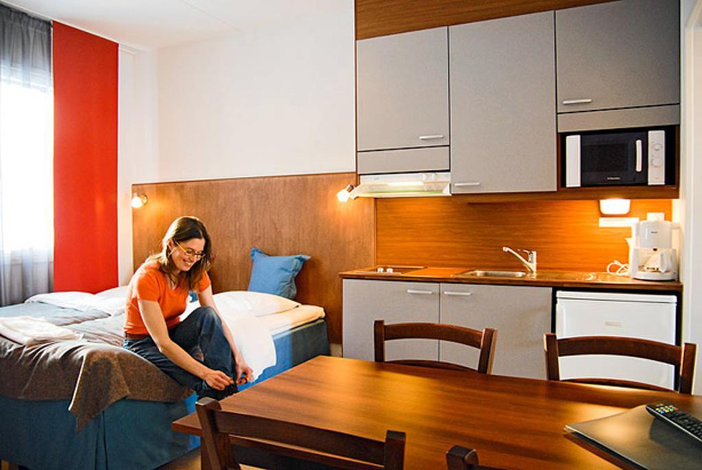 Oravi Apartments Bagian luar foto